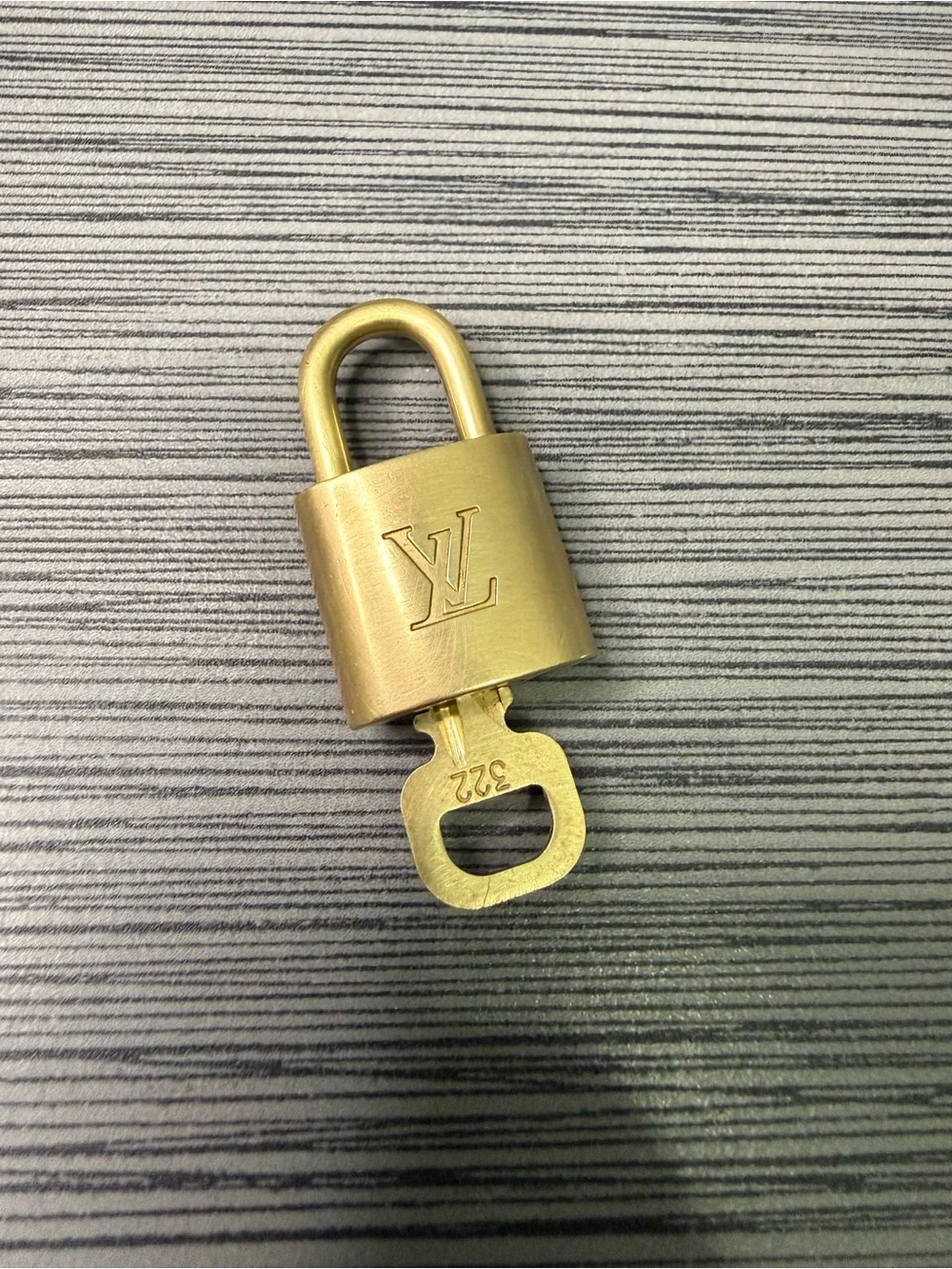Louis Vuitton authentic classic